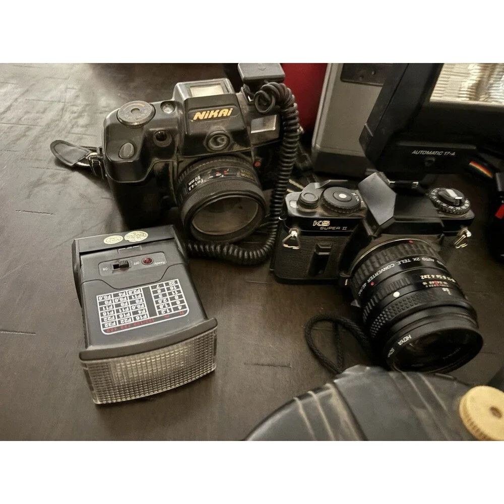 VINTAGE CAMERA LOT